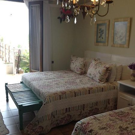 Pousada Casa Da Praia Гуаратуба Екстериор снимка