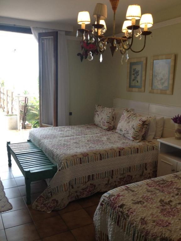 Pousada Casa Da Praia Гуаратуба Екстериор снимка